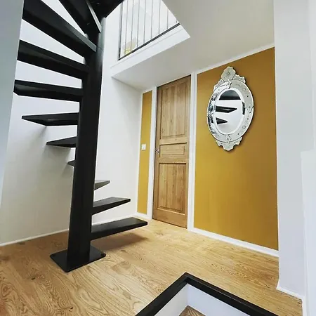 Le Zola Solaire Апартаменты